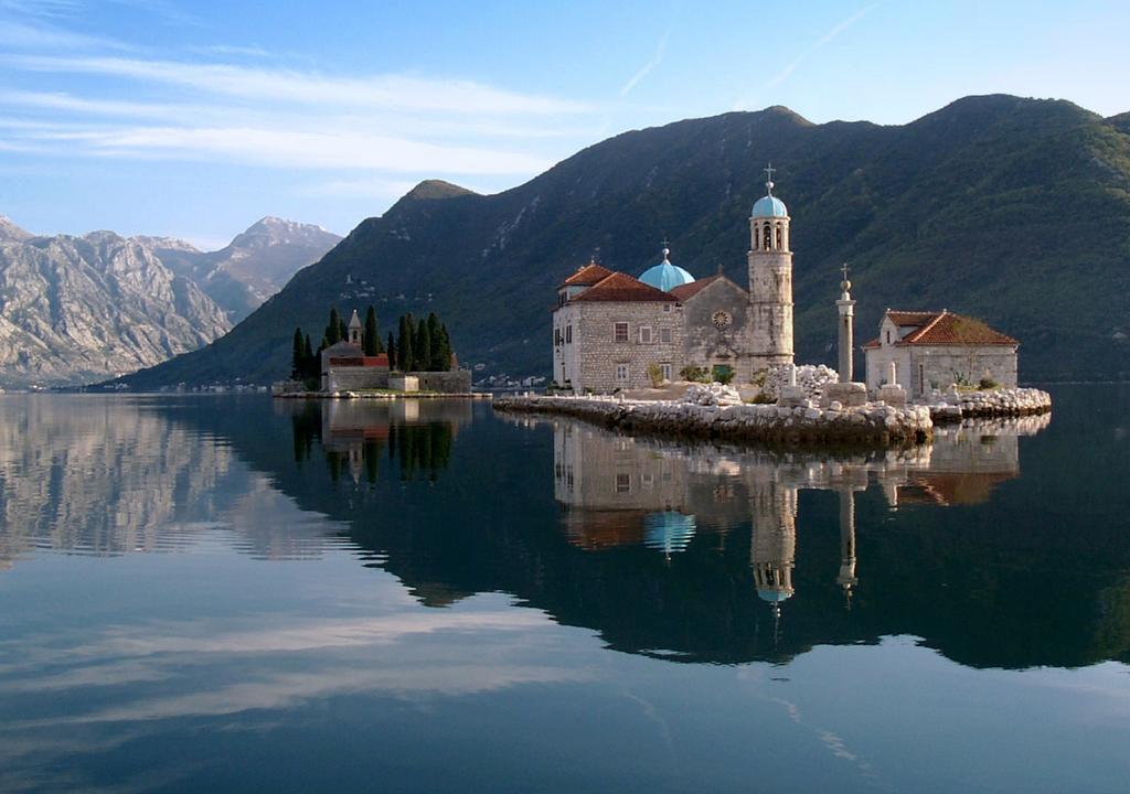 Holiday Home Stone House Perast Exteriér fotografie